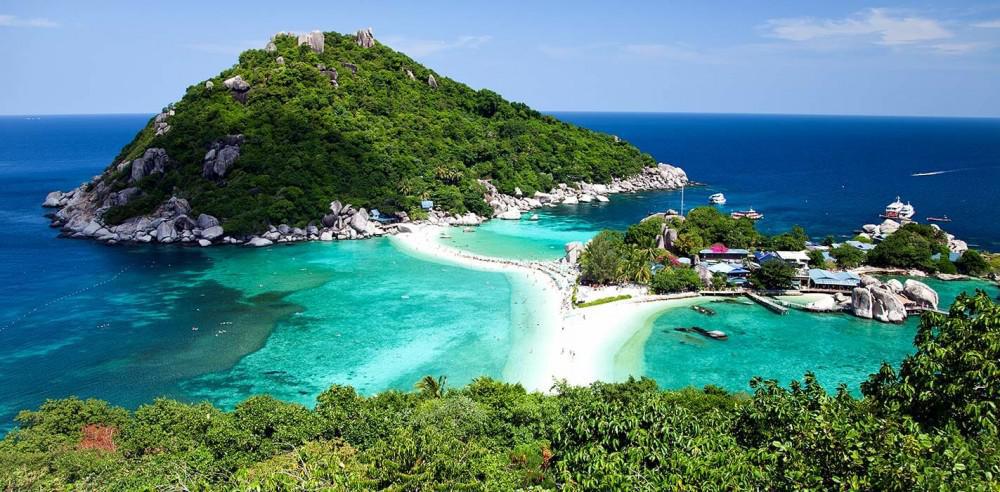Quá trình khách đến và rời đảo cũng đều được tỉnh lên kế hoạch chi tiết. Ảnh: Pattayanews